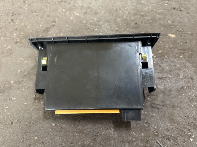 bontott AUDI A3 Fűtéskapcsoló (digit klímás)