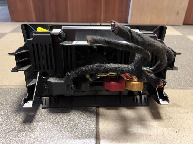 bontott AUDI A3 Fűtéskapcsoló (digit klímás)