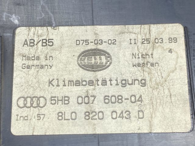 bontott AUDI A3 Fűtéskapcsoló (digit klímás)