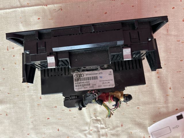 bontott AUDI A3 Fűtéskapcsoló (digit klímás)