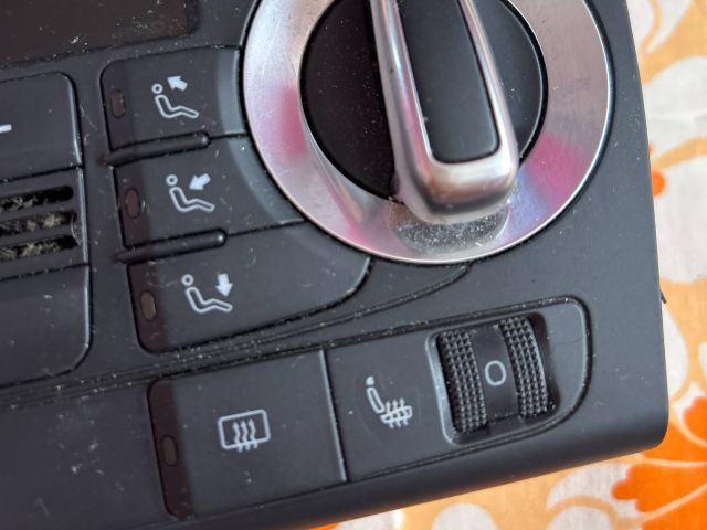 bontott AUDI A3 Fűtéskapcsoló (digit klímás)