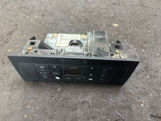 bontott AUDI A3 Fűtéskapcsoló (digit klímás)