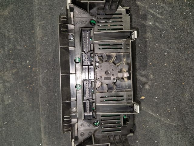 bontott AUDI A3 Fűtéskapcsoló (digit klímás)