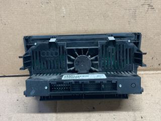 bontott AUDI A3 Fűtéskapcsoló (digit klímás)