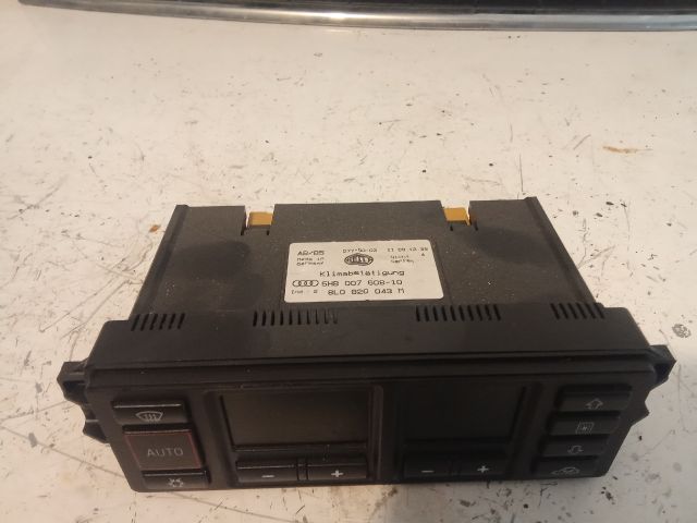 bontott AUDI A3 Fűtéskapcsoló (digit klímás)