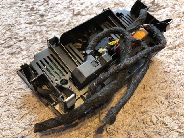 bontott AUDI A3 Fűtéskapcsoló (digit klímás)