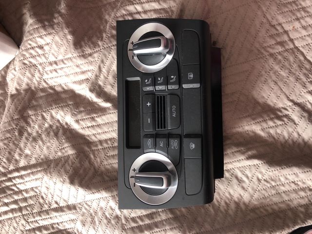 bontott AUDI A3 Fűtéskapcsoló (digit klímás)