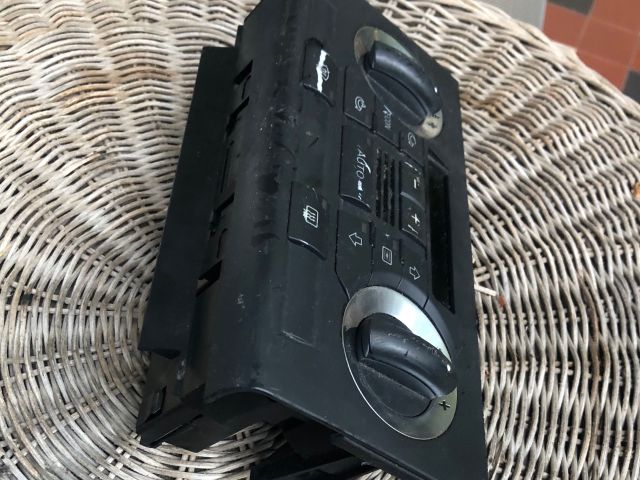 bontott AUDI A3 Fűtéskapcsoló (digit klímás)