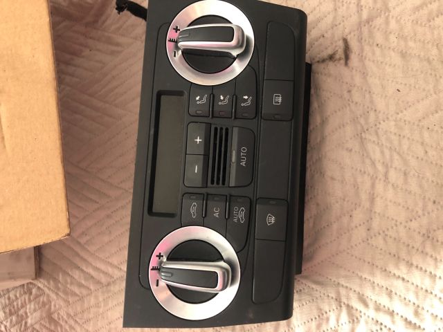bontott AUDI A3 Fűtéskapcsoló (digit klímás)