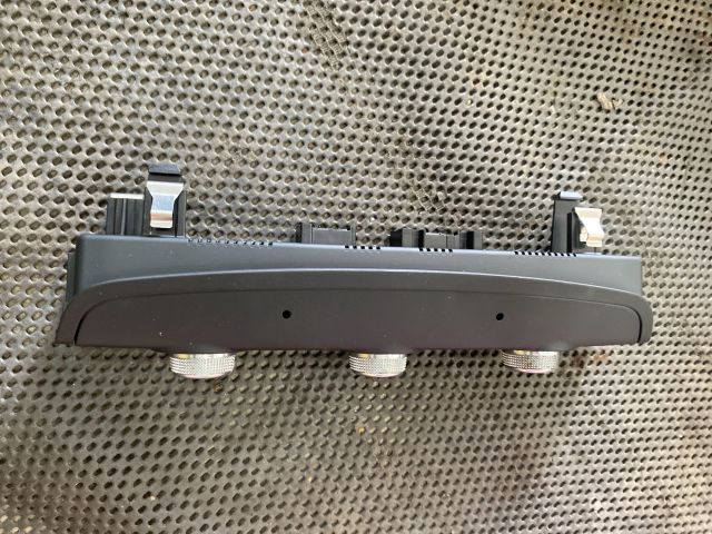 bontott AUDI A3 Fűtéskapcsoló (manuális klímás)