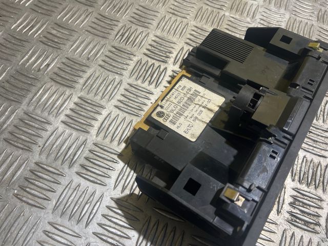 bontott AUDI A3 Fűtéskapcsoló