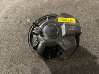bontott AUDI A3 Fűtőmotor (Klímás)