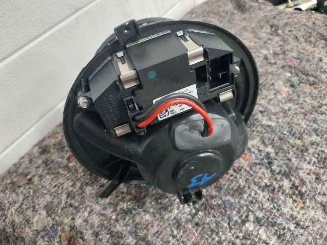 bontott AUDI A3 Fűtőmotor (Klímás)