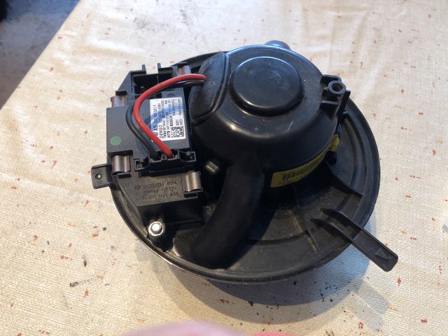 bontott AUDI A3 Fűtőmotor (Klímás)