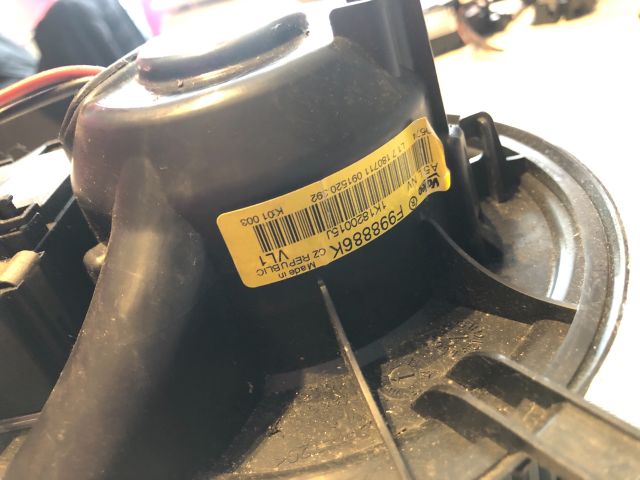 bontott AUDI A3 Fűtőmotor (Klímás)