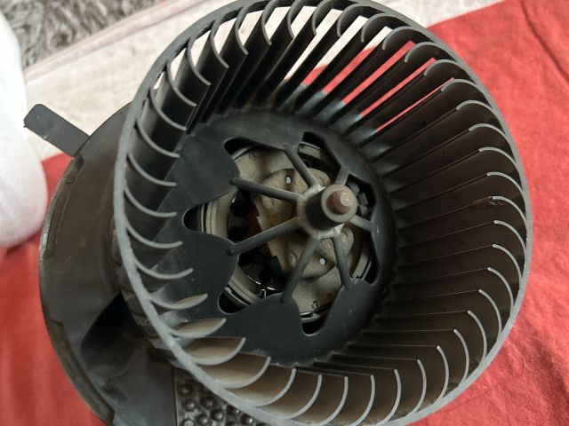 bontott AUDI A3 Fűtőmotor (Klímás)