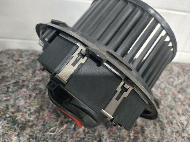 bontott AUDI A3 Fűtőmotor (Klímás)