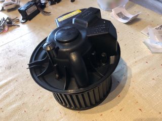 bontott AUDI A3 Fűtőmotor (Klímás)