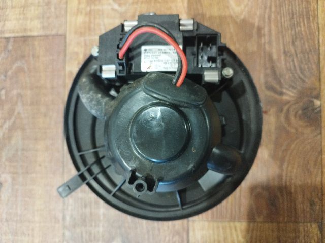 bontott AUDI A3 Fűtőmotor (Klímás)