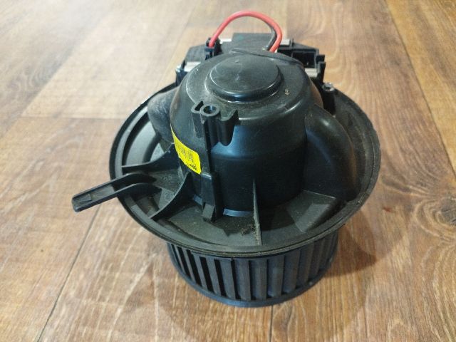 bontott AUDI A3 Fűtőmotor (Klímás)