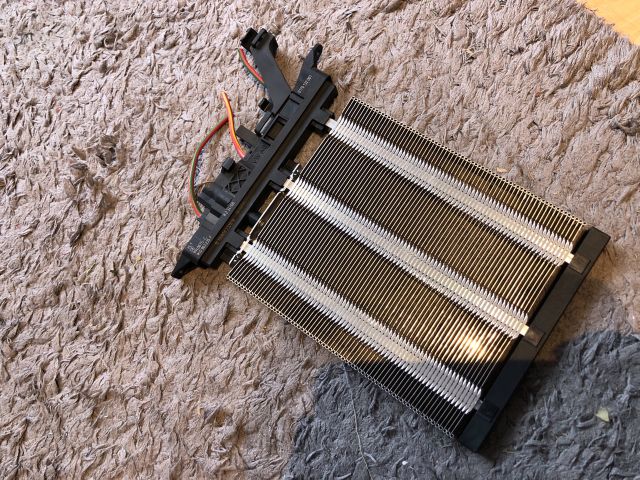 bontott AUDI A3 Fűtőradiátor (Elektromos)