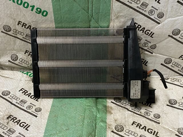 bontott AUDI A3 Fűtőradiátor (Elektromos)
