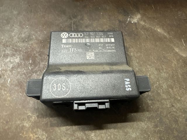 bontott AUDI A3 Gateway Elektronika