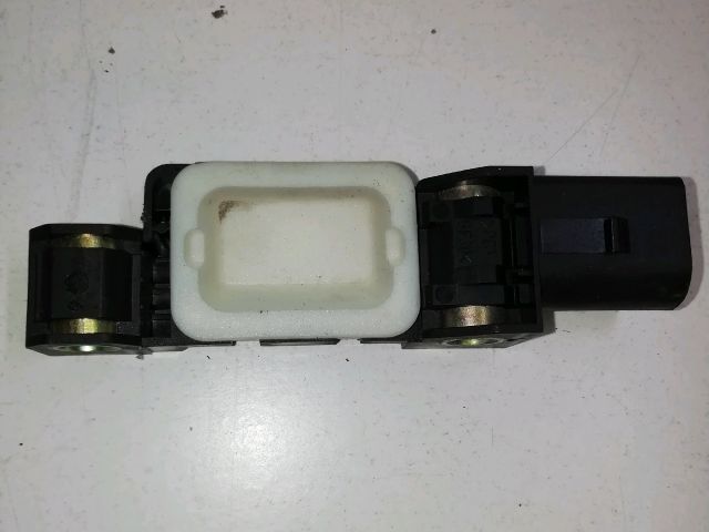 bontott AUDI A3 Gyorsulás Jeladó