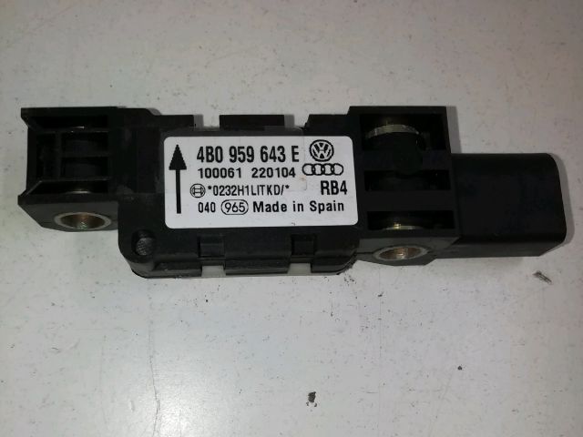 bontott AUDI A3 Gyorsulás Jeladó