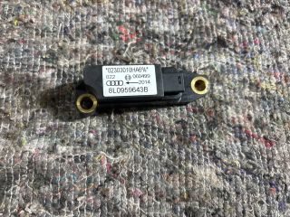 bontott AUDI A3 Gyorsulás Jeladó