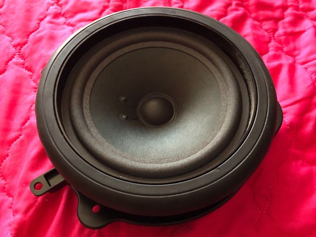 bontott AUDI A3 Hangszóró (Pozíciófüggetlen)