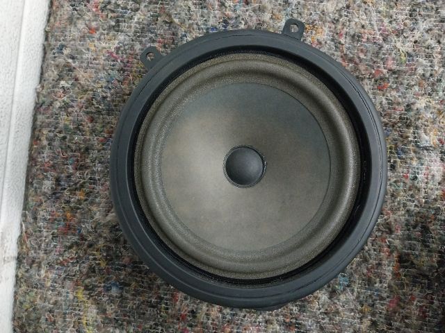 bontott AUDI A3 Hangszóró (Pozíciófüggetlen)