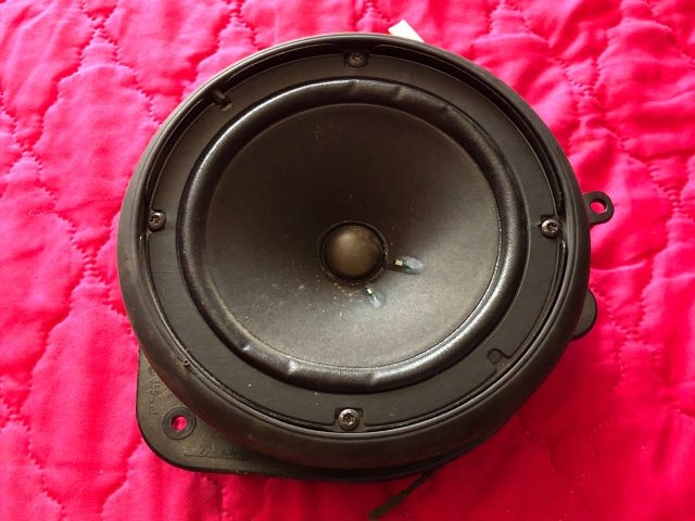 bontott AUDI A3 Hangszóró (Pozíciófüggetlen)