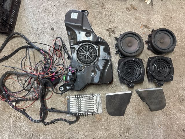 bontott AUDI A3 Hangszóró Szett