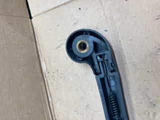 bontott AUDI A3 Hátsó Ablaktörlő Kar