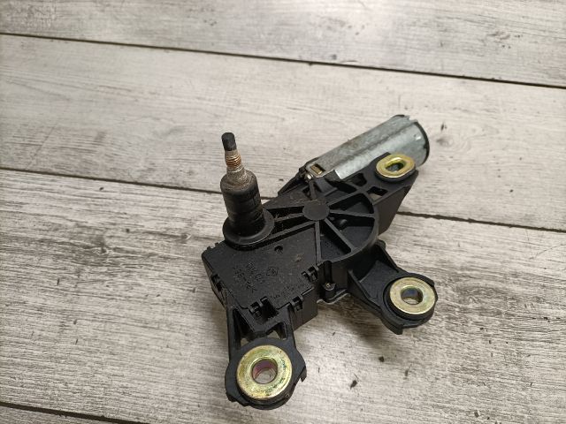 bontott AUDI A3 Hátsó Ablaktörlő Motor