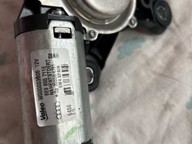 bontott AUDI A3 Hátsó Ablaktörlő Motor