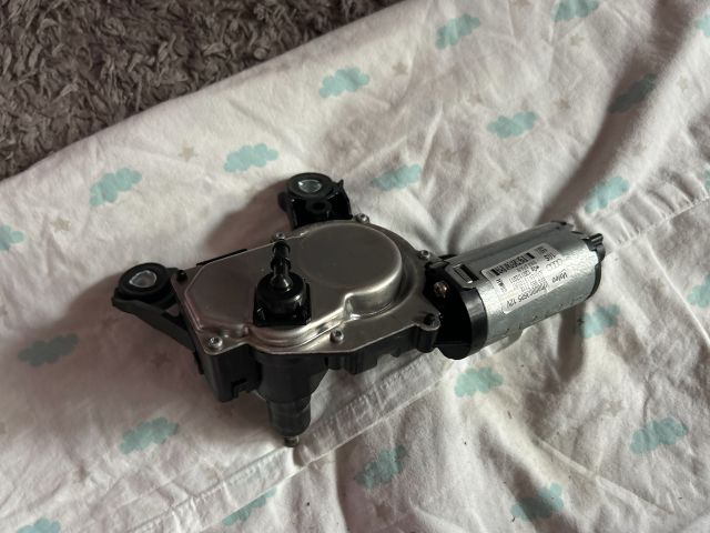 bontott AUDI A3 Hátsó Ablaktörlő Motor