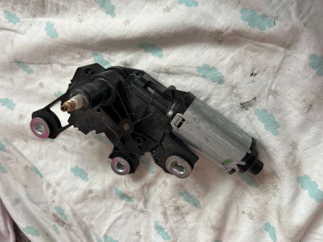 bontott AUDI A3 Hátsó Ablaktörlő Motor