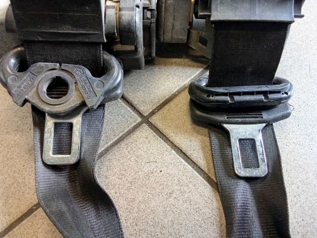 bontott AUDI A3 Hátsó Biztonsági Öv Szett