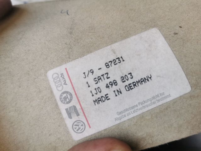 bontott AUDI A3 Hátsó Féltengely Gumiharang