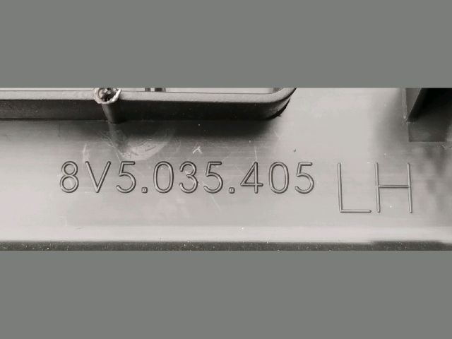 bontott AUDI A3 Hátsó Hangszóró Burkolat