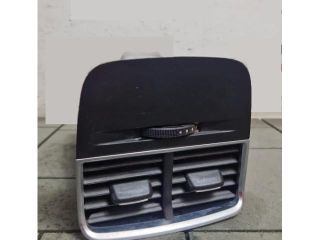 bontott AUDI A3 Hátsó középső Szellőző