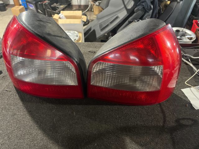 bontott AUDI A3 Hátsó Lámpa Szett