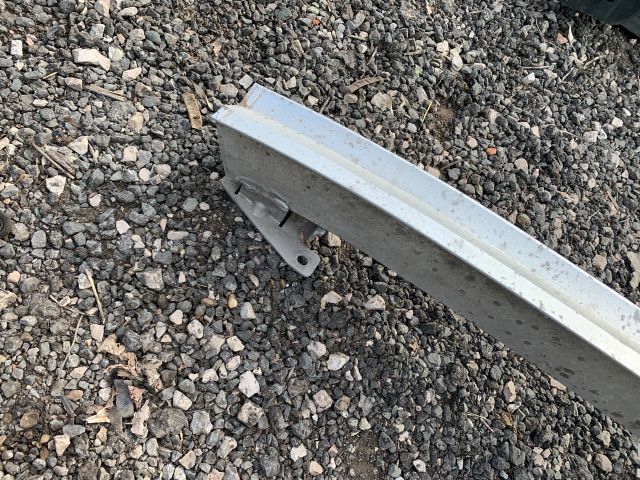 bontott AUDI A3 Hátsó Lökhárító Merevítő (Fém)