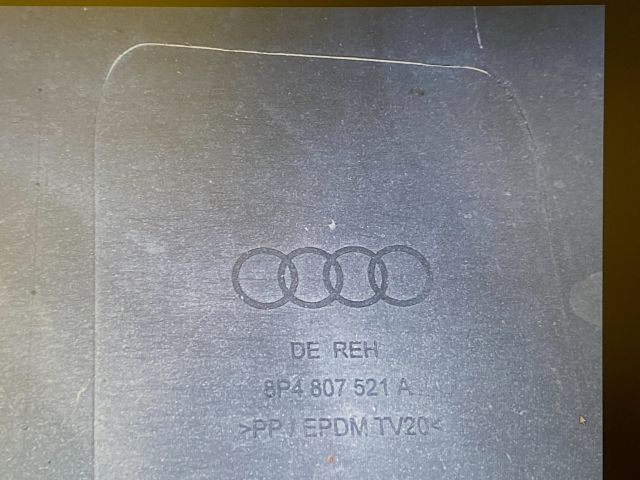 bontott AUDI A3 Hátsó Lökhárító (Részeivel)