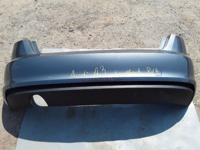 bontott AUDI A3 Hátsó Lökhárító (Részeivel)