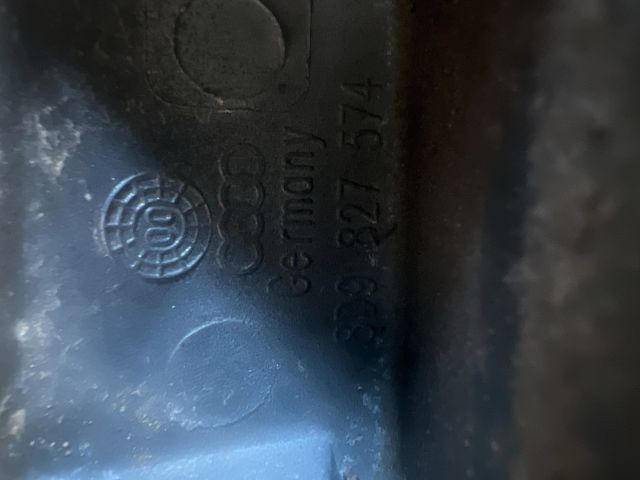 bontott AUDI A3 Hátsó Rendszámtábla Világítás