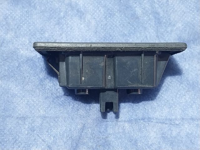 bontott AUDI A3 Hátsó Rendszámtábla Világítás