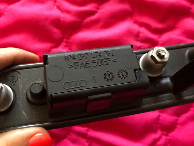 bontott AUDI A3 Hátsó Rendszámtábla Világítás